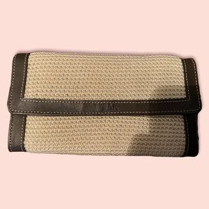 The Sak wallet NWT